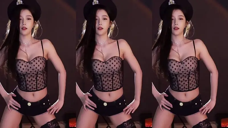 斗鱼一只萌七哟直播撩人写真图包合集高清下载